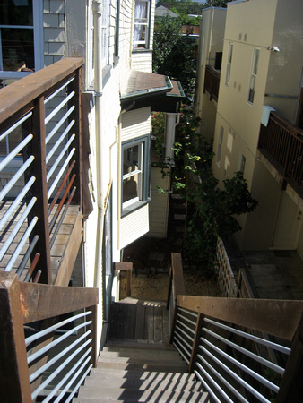 Stairs from deck to garden